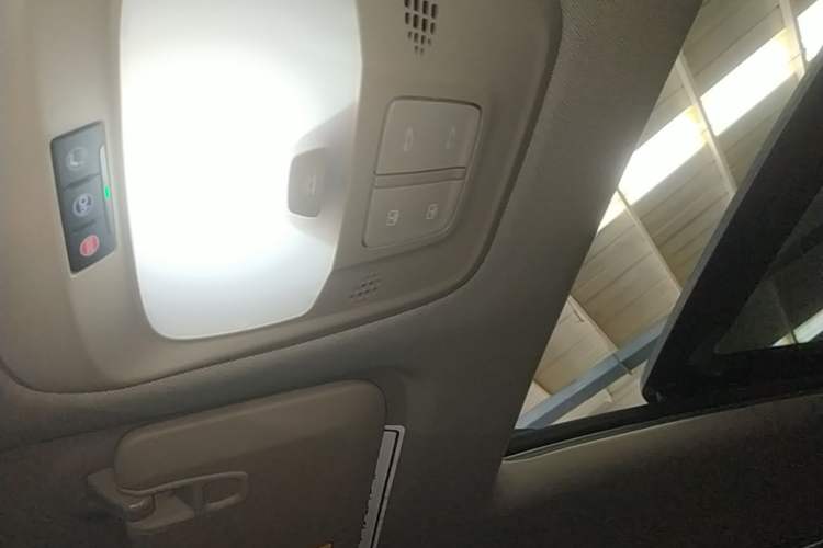 Used Buick GL6 2021 323T Mild Hybrid Connect Luxury Model Headliner