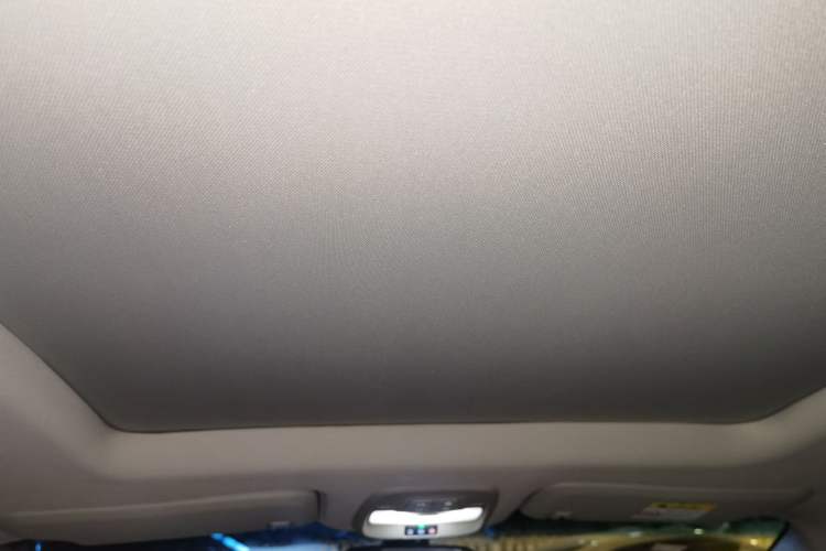 Used Buick GL6 2021 323T Mild Hybrid Connect Elite Model Headliner