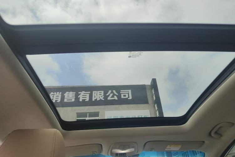 Used Buick GL6 2021 323T Mild Hybrid Connect Prestige Model Headliner