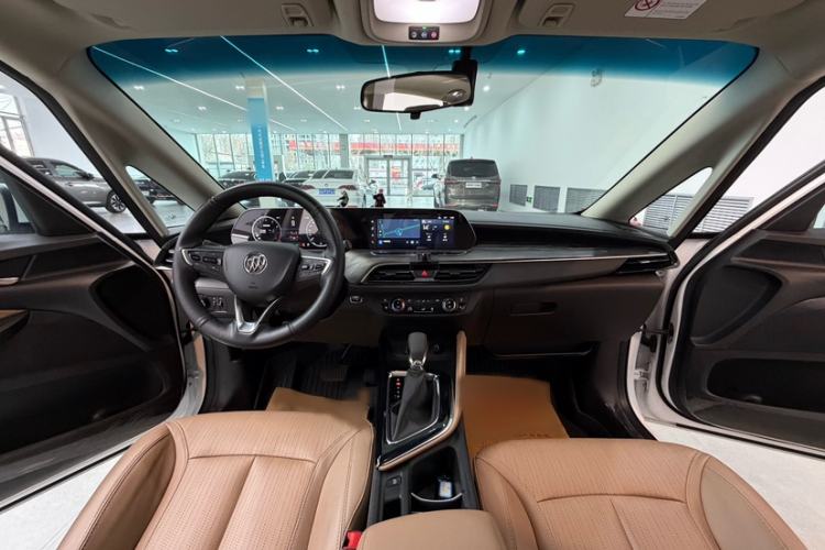 Used Buick GL6 2021 323T Mild Hybrid Connect Luxury Model Interior 1