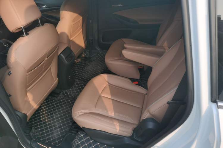 Used Buick GL6 2021 323T Mild Hybrid Connect Luxury Model Interior 1