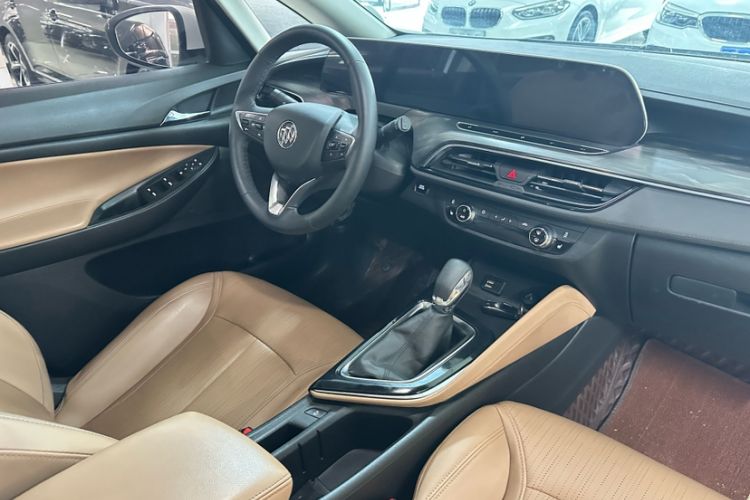 Used Buick GL6 2021 323T Mild Hybrid Connect Luxury Model Interior 11