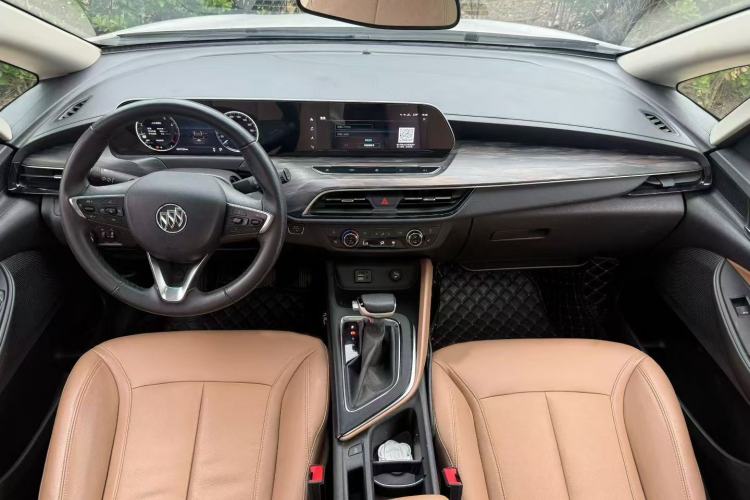Used Buick GL6 2021 323T Mild Hybrid Connect Prestige Model Interior 2