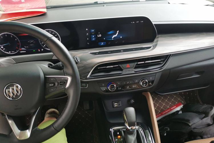 Used Buick GL6 2021 323T Mild Hybrid Connect Luxury Model Interior 2