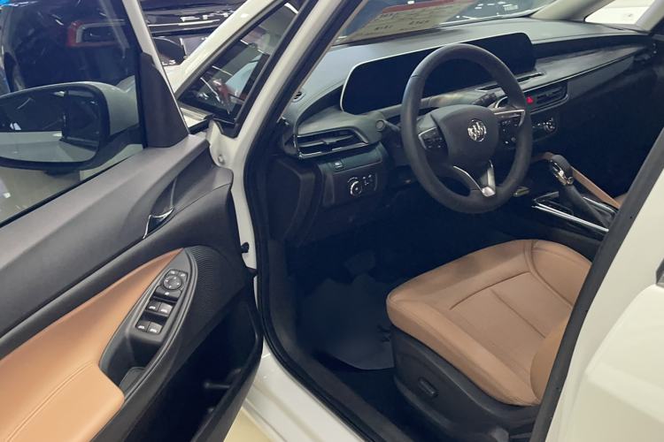 Used Buick GL6 2021 323T Mild Hybrid Connect Luxury Model Interior 2