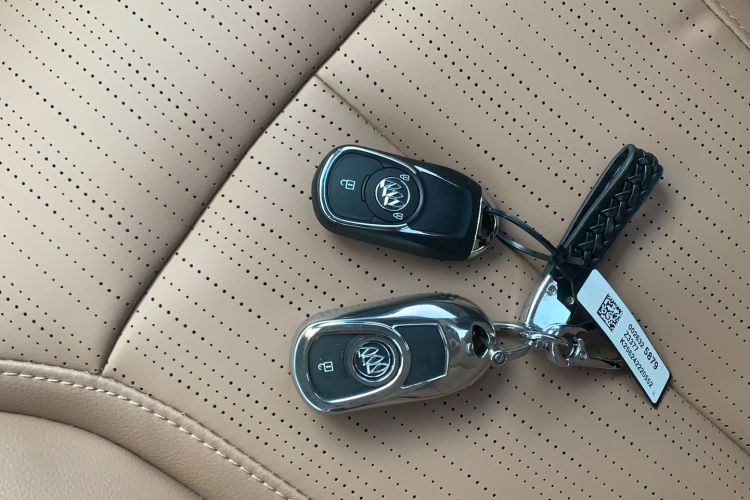 Used Buick GL6 2021 323T Mild Hybrid Connect Luxury Model Interior 2
