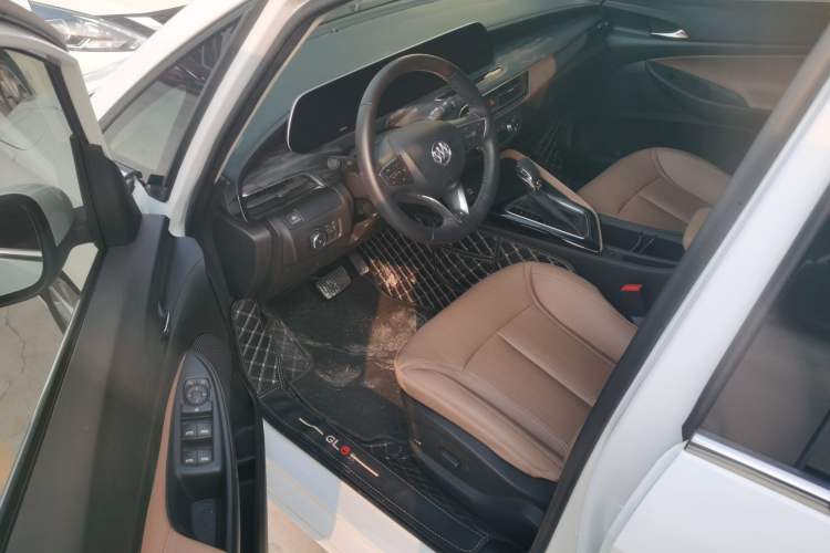 Used Buick GL6 2021 323T Mild Hybrid Connect Luxury Model Interior 2