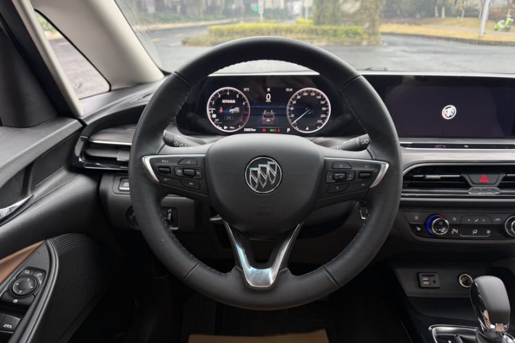 Used Buick GL6 2021 323T Mild Hybrid Connect Luxury Model Interior 3
