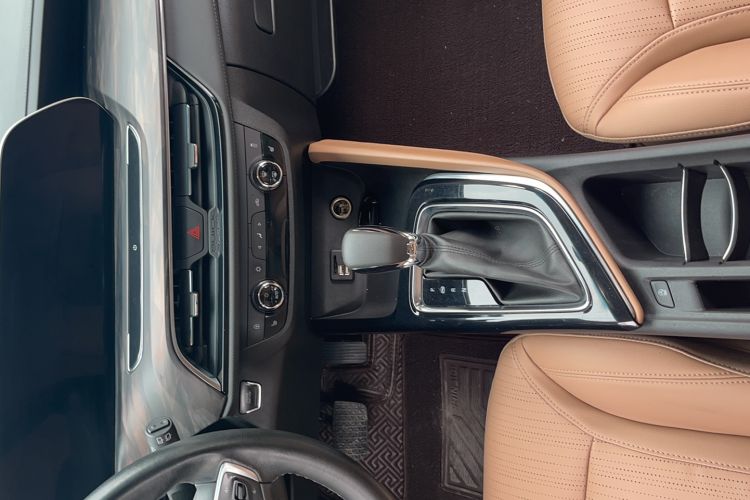Used Buick GL6 2021 323T Mild Hybrid Connect Luxury Model Interior 4