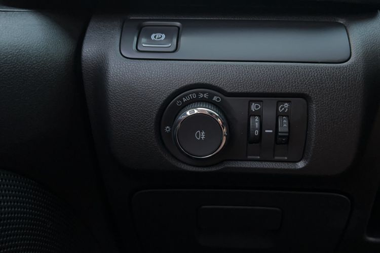 Used Buick GL6 2021 323T Mild Hybrid Connect Luxury Model Interior 9