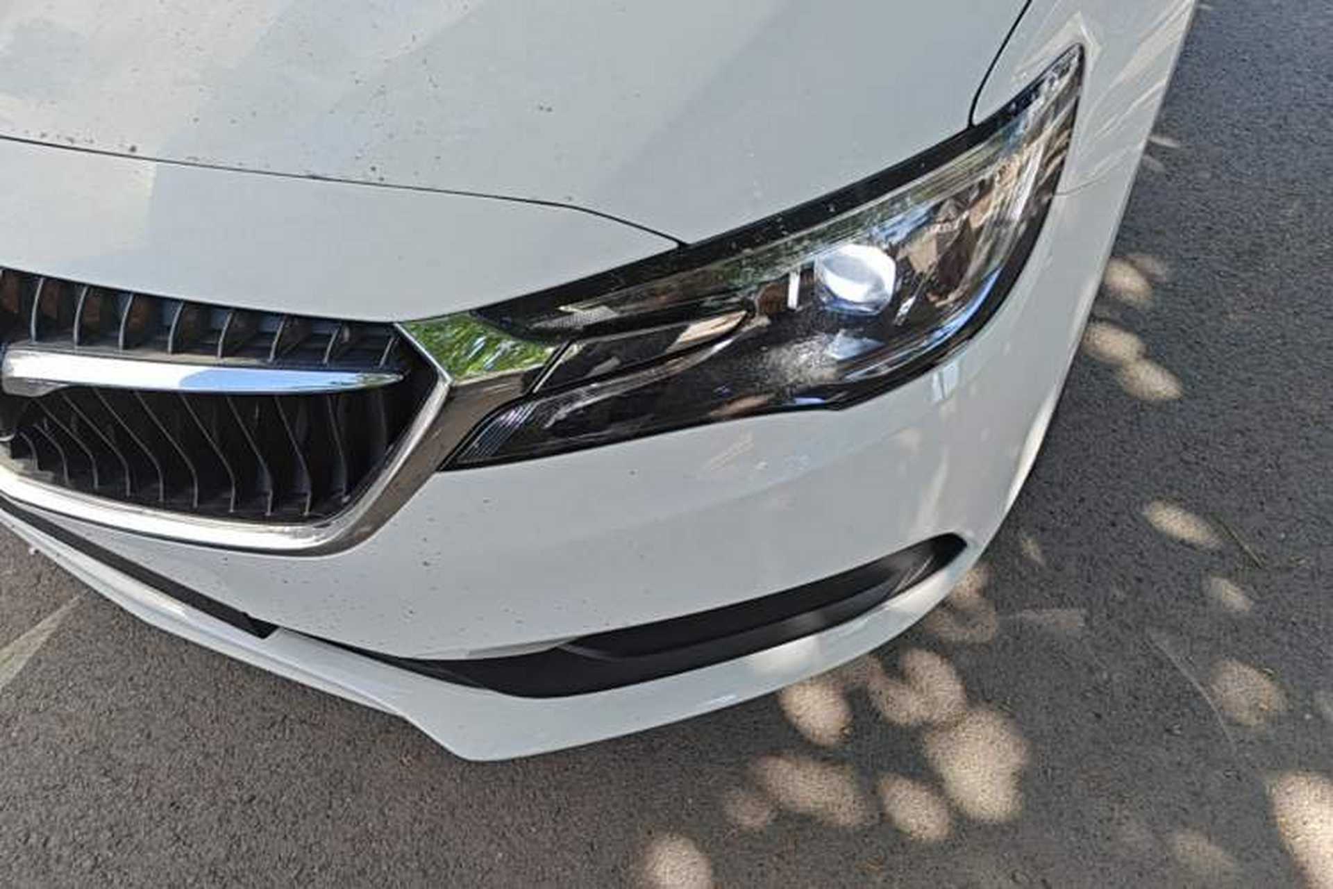 Used Buick GL6 2021 323T Mild Hybrid Connect Luxury Model Left Front Headlight