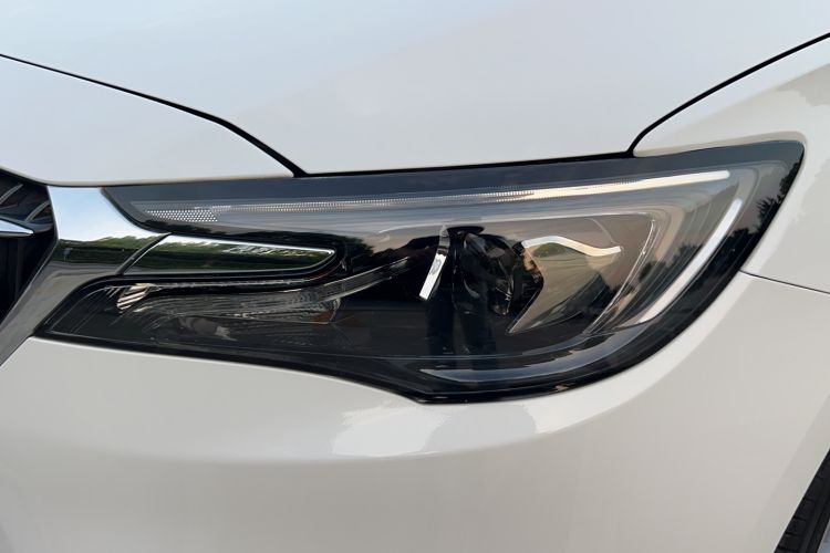 Used Buick GL6 2021 323T Mild Hybrid Connect Luxury Model Left Front Headlight