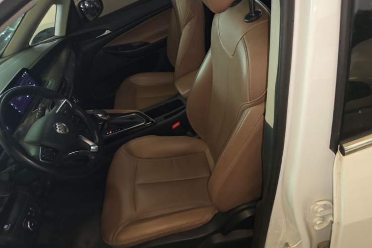 Used Buick GL6 2021 323T Mild Hybrid Connect Luxury Model Left Front Seat