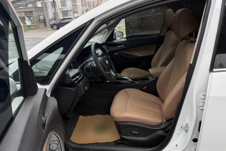 Used Buick GL6 2021 323T Mild Hybrid Connect Luxury Model Left Front Seat