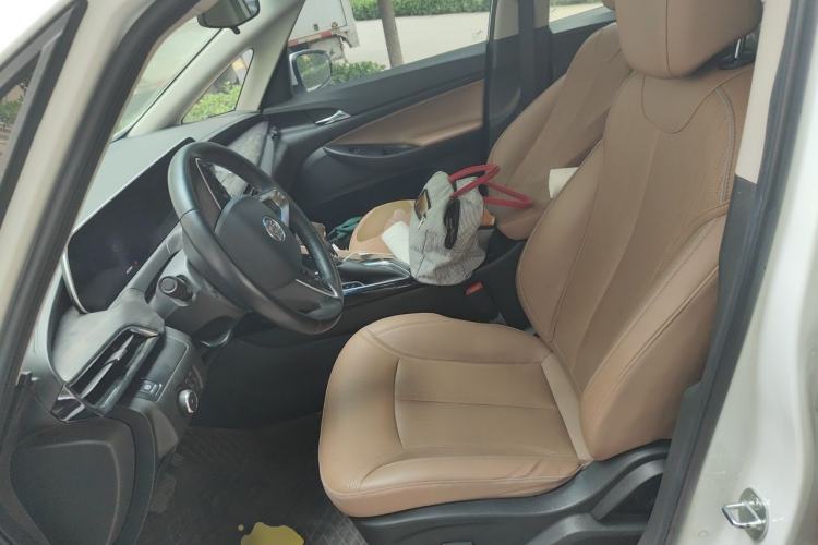 Used Buick GL6 2021 323T Mild Hybrid Connect Luxury Model Left Front Seat