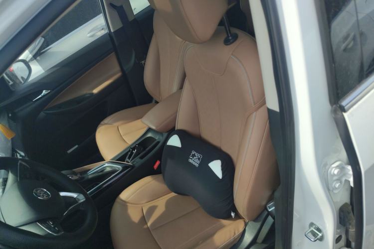 Used Buick GL6 2021 323T Mild Hybrid Connect Prestige Model Left Front Seat