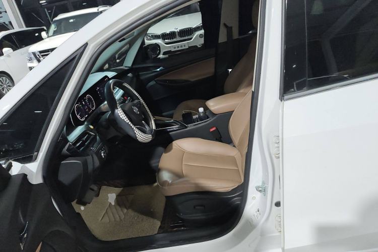 Used Buick GL6 2021 323T Mild Hybrid Connect Luxury Model Left Front Seat