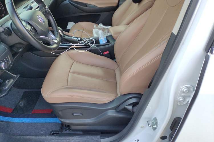 Used Buick GL6 2021 323T Mild Hybrid Connect Luxury Model Left Front Seat