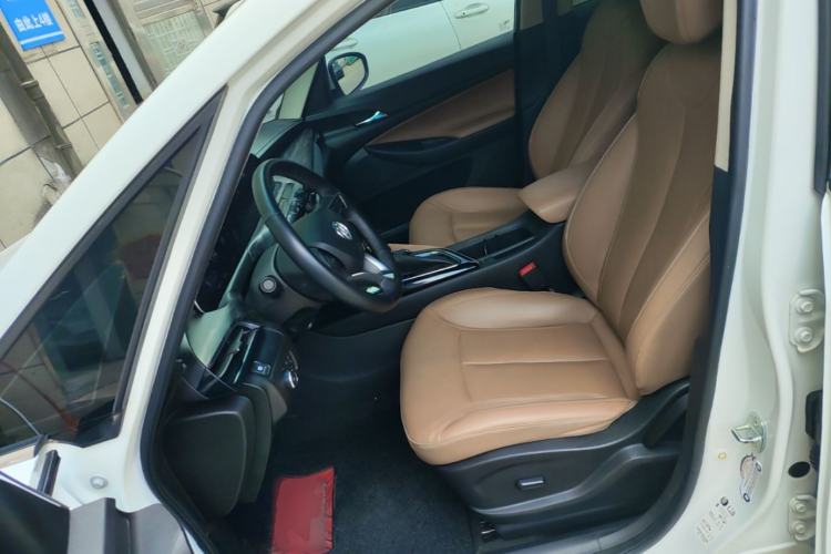 Used Buick GL6 2021 323T Mild Hybrid Connect Luxury Model Left Front Seat