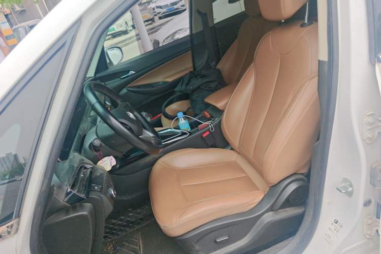 Used Buick GL6 2021 323T Mild Hybrid Connect Luxury Model Left Front Seat