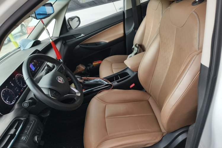 Used Buick GL6 2021 323T Mild Hybrid Connect Prestige Model Left Front Seat