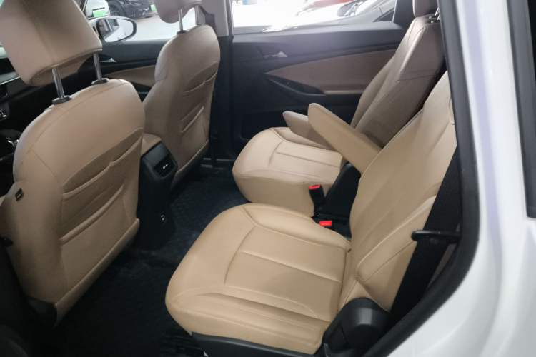 Used Buick GL6 2021 323T Mild Hybrid Connect Prestige Model Left Rear Seat