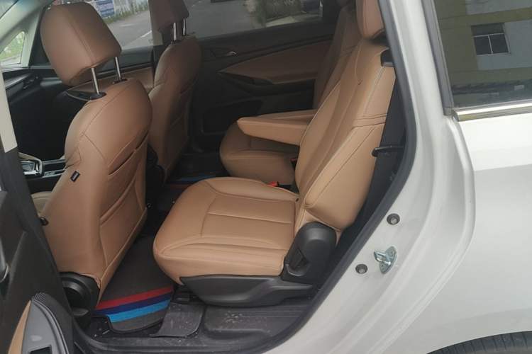 Used Buick GL6 2021 323T Mild Hybrid Connect Luxury Model Left Rear Seat