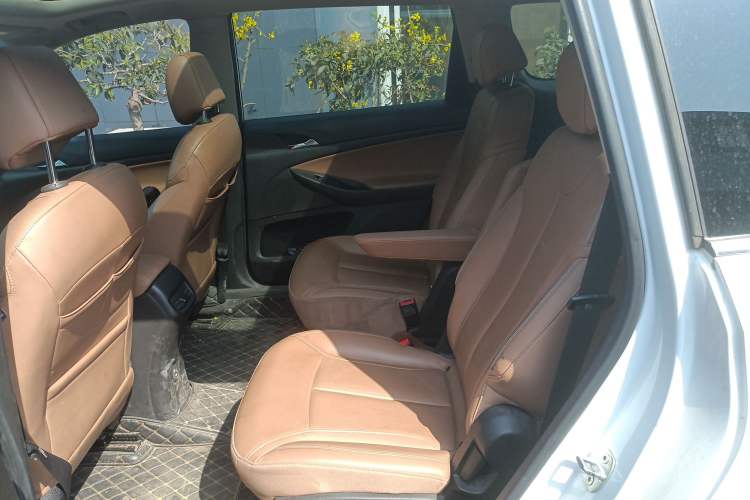 Used Buick GL6 2021 323T Mild Hybrid Connect Luxury Model Left Rear Seat