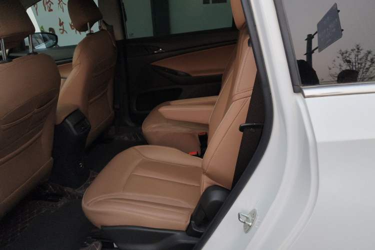 Used Buick GL6 2021 323T Mild Hybrid Connect Luxury Model Left Rear Seat