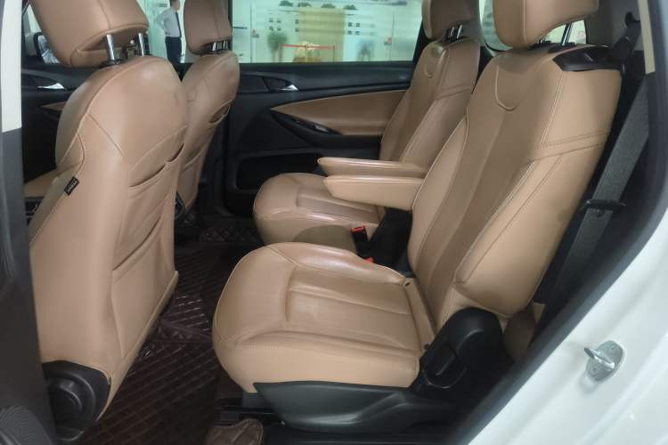 Used Buick GL6 2021 323T Mild Hybrid Connect Luxury Model Left Rear Seat