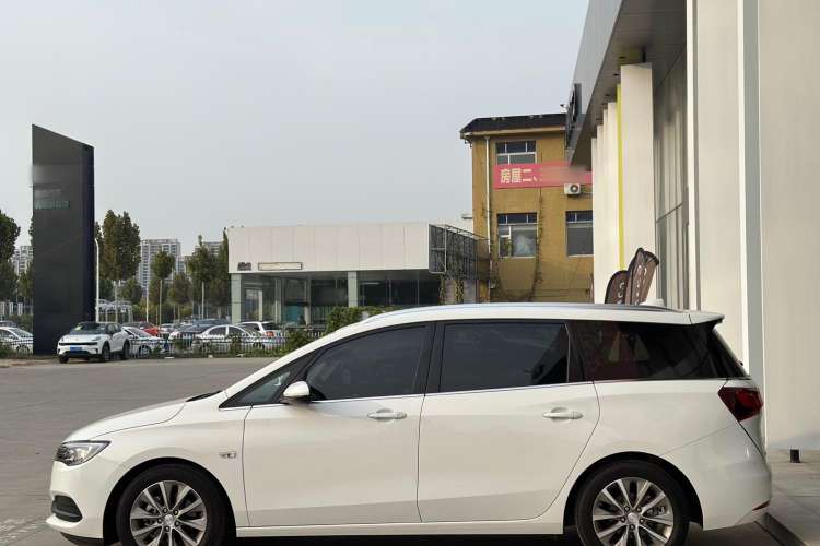 Used Buick GL6 2021 323T Mild Hybrid Connect Luxury Model Left Side