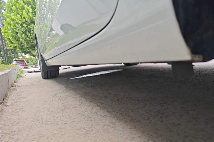 Used Buick GL6 2021 323T Mild Hybrid Connect Luxury Model Left Side Sill