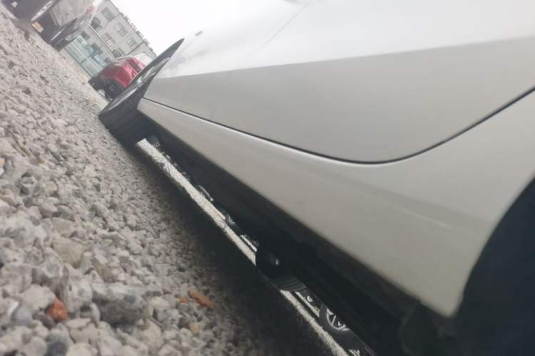 Used Buick GL6 2021 323T Mild Hybrid Connect Luxury Model Left Side Sill