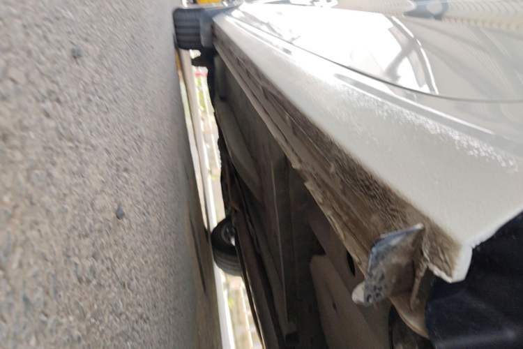 Used Buick GL6 2021 323T Mild Hybrid Connect Luxury Model Left Side Sill