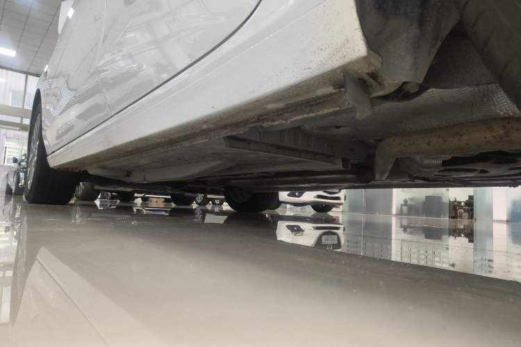 Used Buick GL6 2021 323T Mild Hybrid Connect Luxury Model Left Side Sill