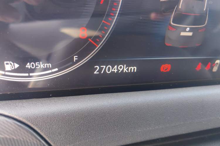 Used Buick GL6 2021 323T Mild Hybrid Connect Luxury Model Odometer Close Up