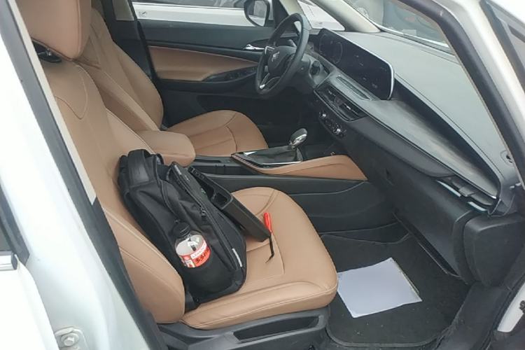 Used Buick GL6 2021 323T Mild Hybrid Connect Luxury Model Right Front Seat