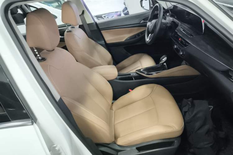 Used Buick GL6 2021 323T Mild Hybrid Connect Prestige Model Right Front Seat