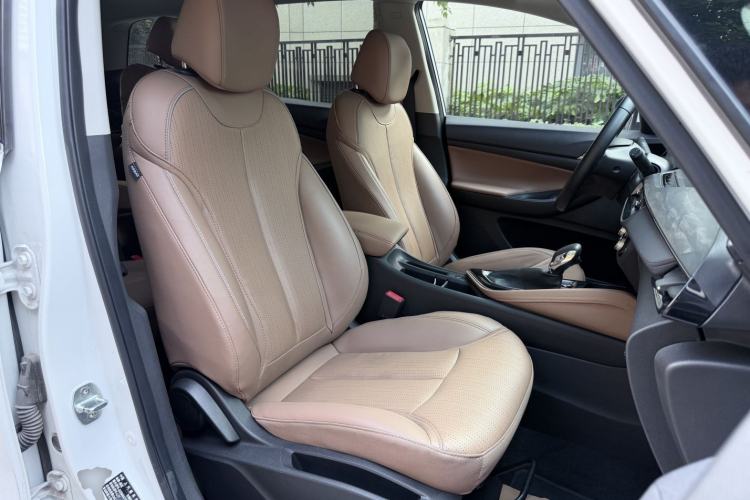 Used Buick GL6 2021 323T Mild Hybrid Connect Luxury Model Right Front Seat