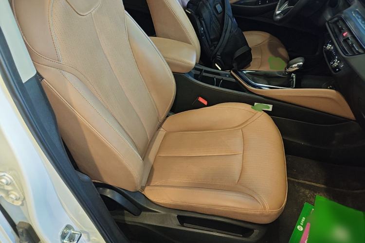 Used Buick GL6 2021 323T Mild Hybrid Connect Luxury Model Right Front Seat