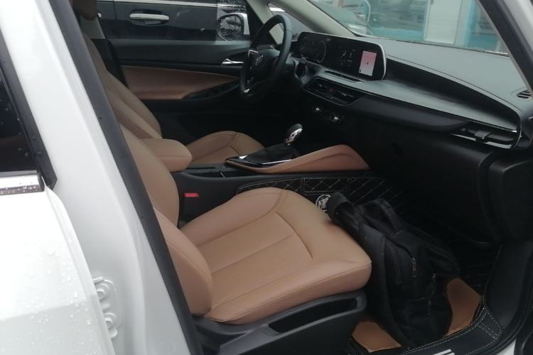 Used Buick GL6 2021 323T Mild Hybrid Connect Luxury Model Right Front Seat