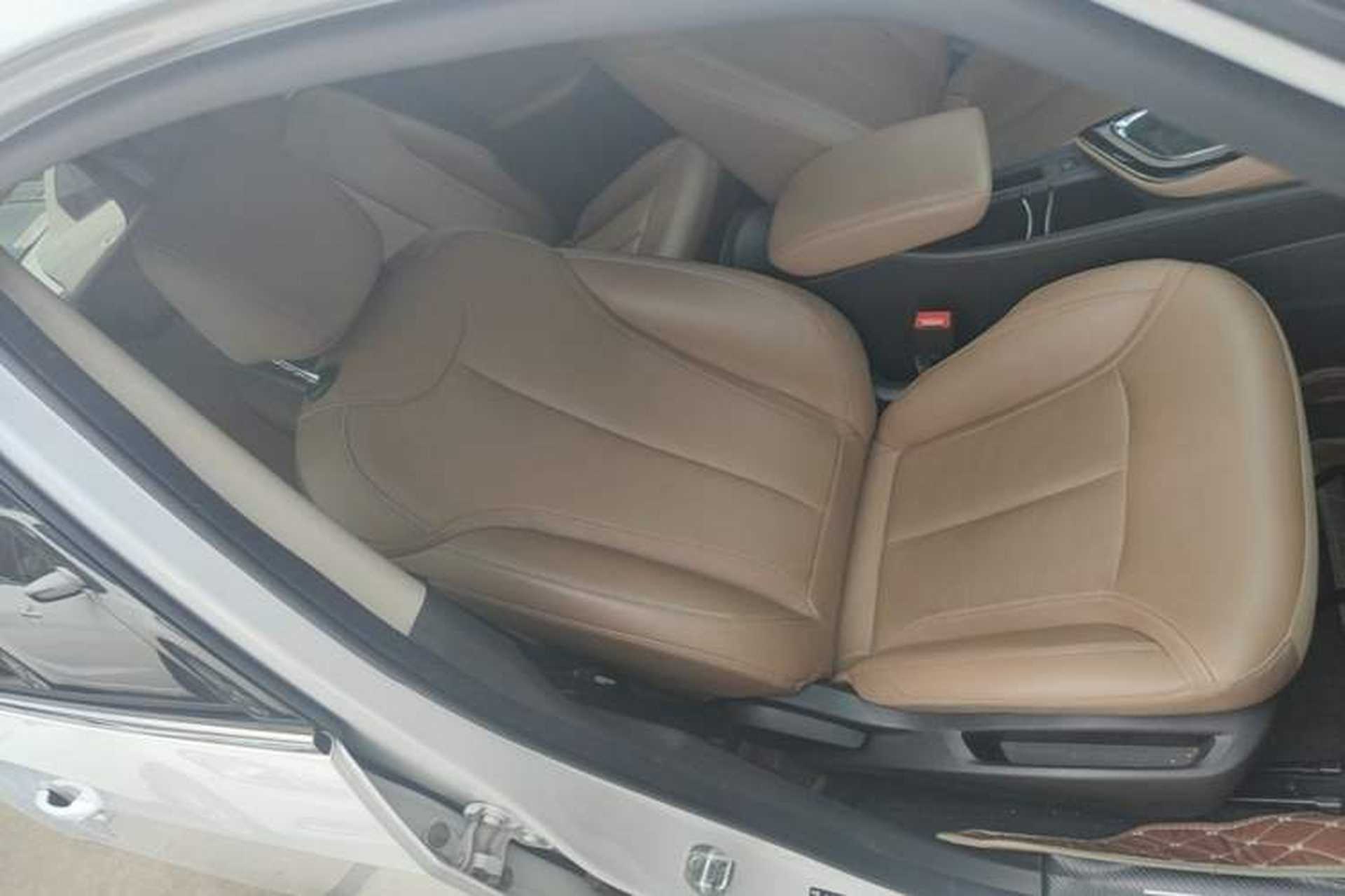 Used Buick GL6 2021 323T Mild Hybrid Connect Prestige Model Right Front Seat
