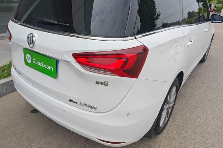 Used Buick GL6 2021 323T Mild Hybrid Connect Luxury Model Right Rear Taillight