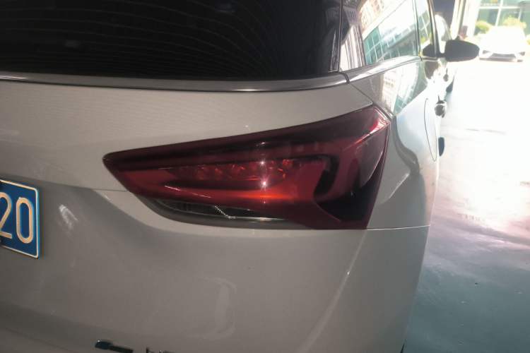 Used Buick GL6 2021 323T Mild Hybrid Connect Luxury Model Right Rear Taillight