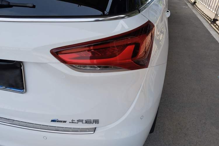 Used Buick GL6 2021 323T Mild Hybrid Connect Luxury Model Right Rear Taillight
