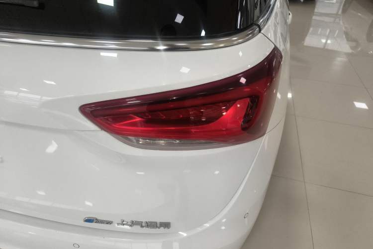 Used Buick GL6 2021 323T Mild Hybrid Connect Luxury Model Right Rear Taillight
