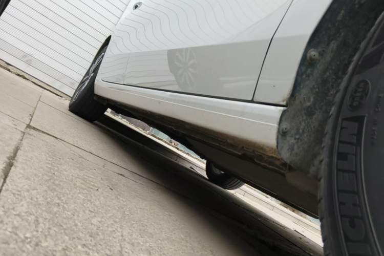 Used Buick GL6 2021 323T Mild Hybrid Connect Prestige Model Right Side Sill