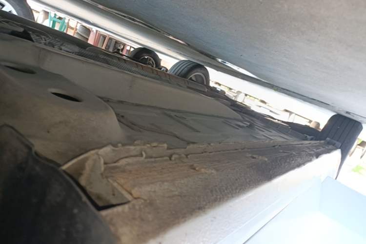 Used Buick GL6 2021 323T Mild Hybrid Connect Prestige Model Right Side Sill