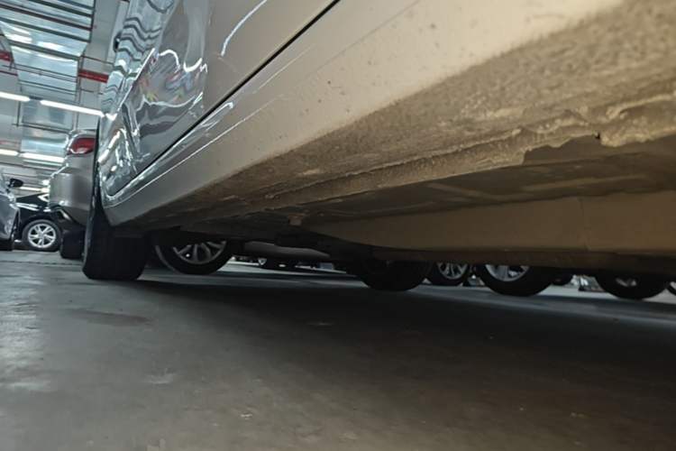 Used Buick GL6 2021 323T Mild Hybrid Connect Prestige Model Right Side Sill