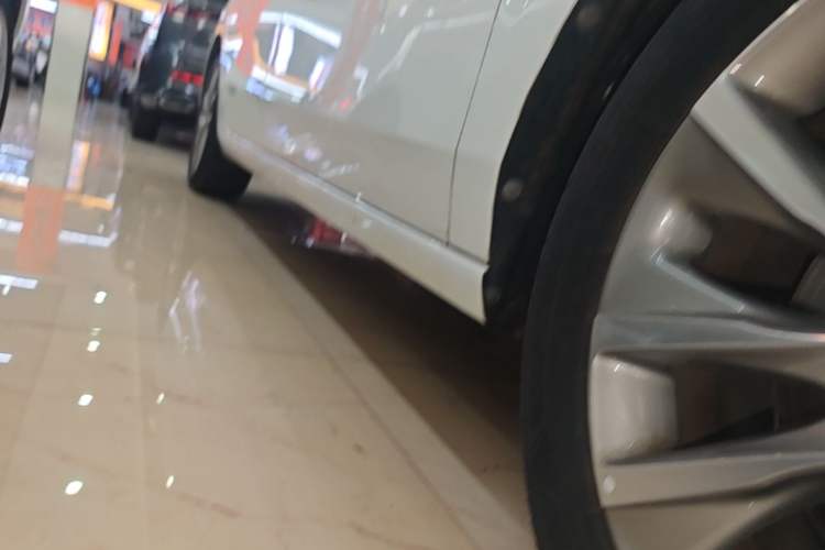 Used Buick GL6 2021 323T Mild Hybrid Connect Luxury Model Right Side Sill